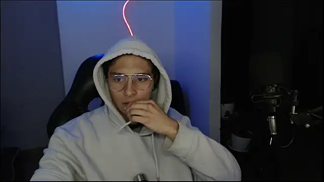 jay dimarco2 online show from January 18, 2026, 4:05 am