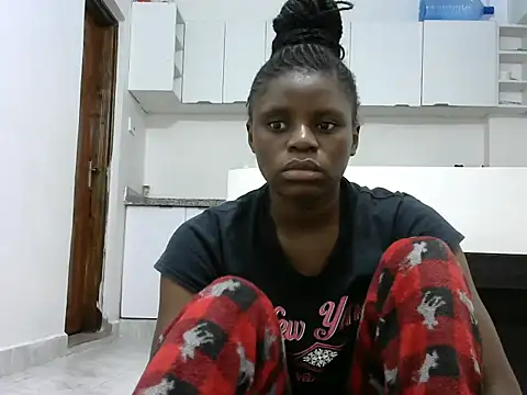 Snapshot of hottgirlval chatting on February 27, 2026, 9:36 pm hottgirlval online show from February 27, 2026, 9:36 pm