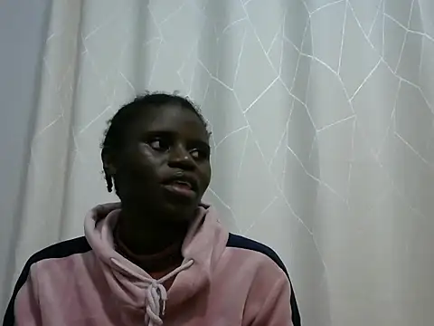 Snapshot of hottgirlval chatting on June 18, 2026, 5:40 pm hottgirlval online show from June 18, 2026, 5:40 pm