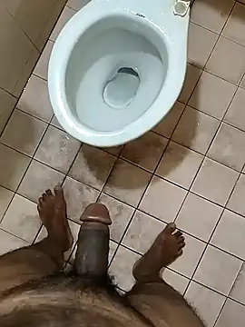 Snapshot of cenyon124 chatting on February 17, 2025, 9:46 am cenyon124 online show from February 17, 2025, 9:46 am