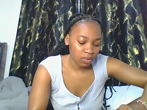  Becky002 online show from December 17, 2025, 9:58 am