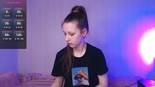 Snapshot of ur_kitty__ chatting on December 17, 2025, 9:03 am ur kitty online show from December 17, 2025, 9:03 am