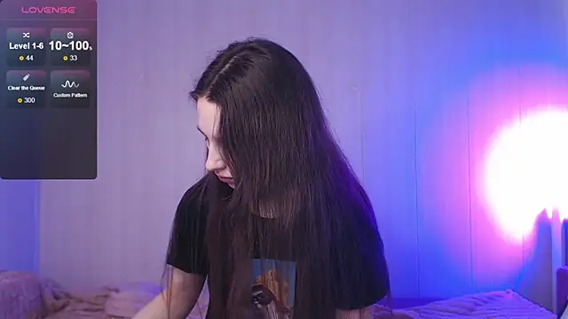 Snapshot of ur_kitty__ chatting on December 18, 2025, 9:03 am ur kitty online show from December 18, 2025, 9:03 am