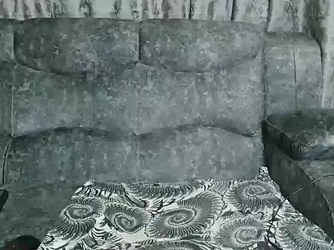 Snapshot of sexydarkpussy4 chatting on November 5, 2025, 12:25 am sexydarkpussy4 online show from November 5, 2025, 12:25 am