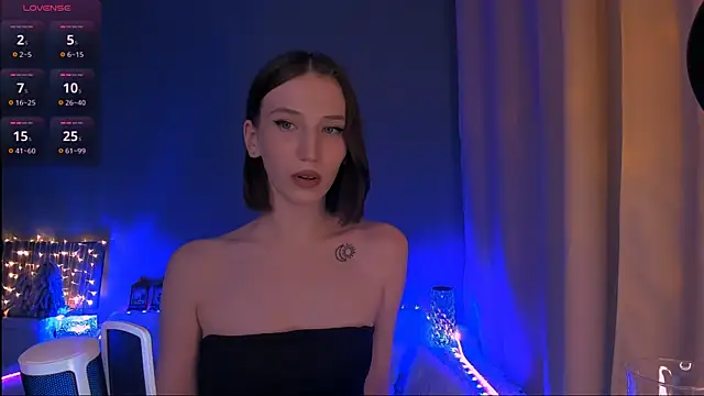 ellaamber online show from January 12, 2025, 8:36 am