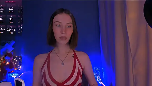 ellaamber online show from March 10, 2025, 11:27 pm