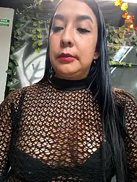 Bella keny online show from December 15, 2025, 6:25 pm