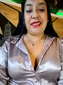 Bella keny online show from November 15, 2025, 7:07 pm