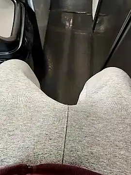 Snapshot of A_man_in_public chatting on January 17, 2026, 3:26 pm A man in public online show from January 17, 2026, 3:26 pm