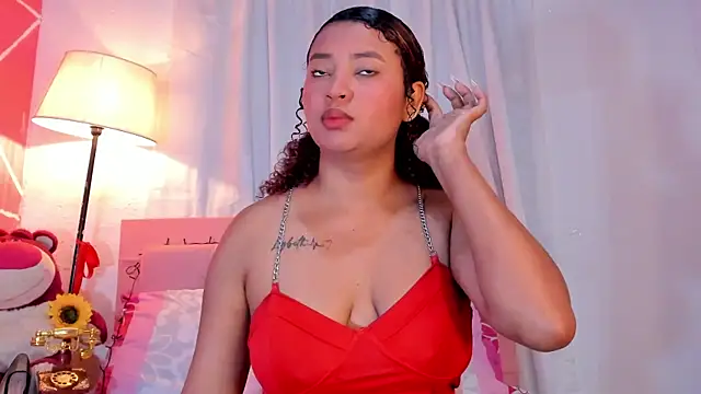 Snapshot of JessyZoe chatting on June 2, 2026, 1:44 pm JessyZoe online show from June 2, 2026, 1:44 pm