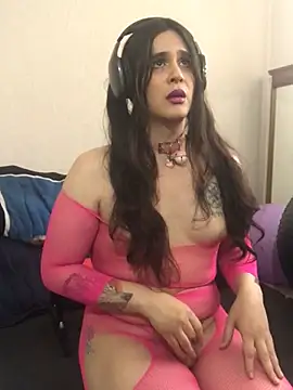 Snapshot of kinkstar5 chatting on May 25, 2026, 12:32 am kinkstar5 online show from May 25, 2026, 12:32 am