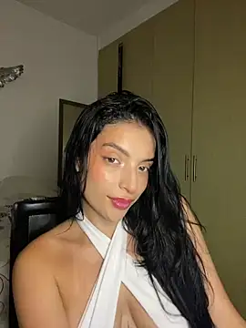 Snapshot of dakota_le chatting on March 11, 2025, 11:47 pm dakota le online show from March 11, 2025, 11:47 pm