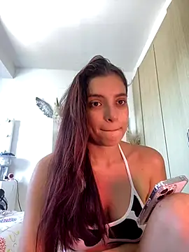 Snapshot of dakota_le chatting on October 1, 2025, 2:43 pm dakota le online show from October 1, 2025, 2:43 pm