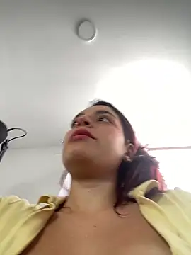 Snapshot of dakota_le chatting on April 16, 2026, 9:39 pm dakota le online show from April 16, 2026, 9:39 pm