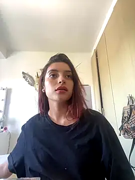 Snapshot of dakota_le chatting on October 7, 2025, 1:45 pm dakota le online show from October 7, 2025, 1:45 pm