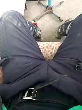 Snapshot of Kaptonko chatting on January 17, 2025, 8:13 am Kaptonko online show from January 17, 2025, 8:13 am