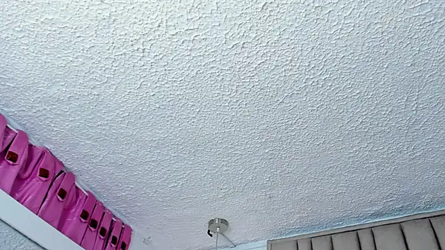 Snapshot of AudreyElla chatting on February 18, 2025, 6:04 am AudreyElla online show from February 18, 2025, 6:04 am