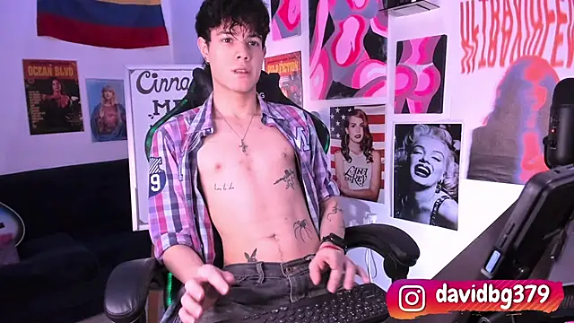 cinnamon boyxxx online show from March 21, 2025, 1:45 am