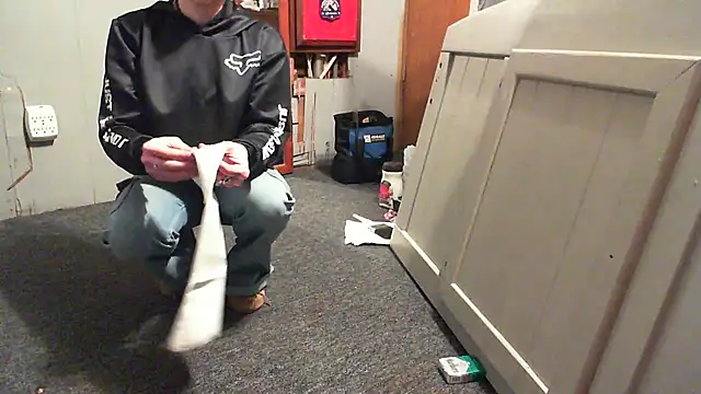 Snapshot of Genevieve143 chatting on February 25, 2025, 10:48 am Genevieve143 online show from February 25, 2025, 10:48 am