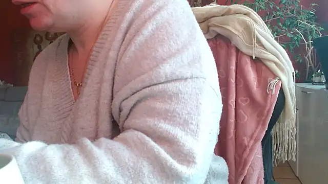 Snapshot of cruellaculdenfer67 chatting on February 2, 2026, 9:30 am cruellaculdenfer67 online show from February 2, 2026, 9:30 am