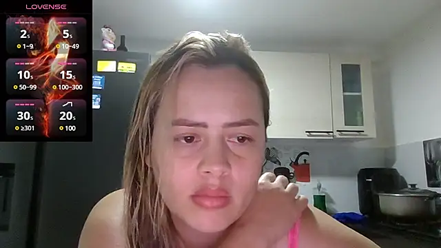 Snapshot of saramartinez1000 chatting on February 21, 2025, 2:50 am saramartinez1000 online show from February 21, 2025, 2:50 am