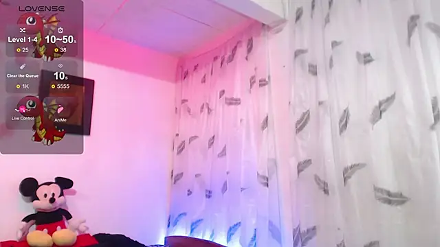 Snapshot of tania_060101 chatting on January 22, 2025, 3:29 pm tania 060101 online show from January 22, 2025, 3:29 pm