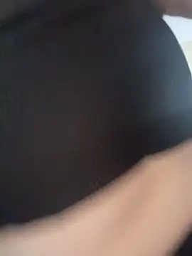 velvetta  online show from November 19, 2025, 5:46 pm