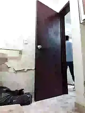 josehot151515 online show from December 2, 2024, 7:44 pm