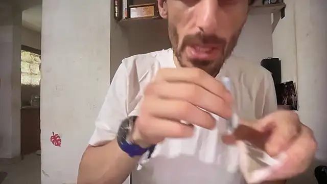 nicolaaaaas online show from February 15, 2026, 8:52 pm