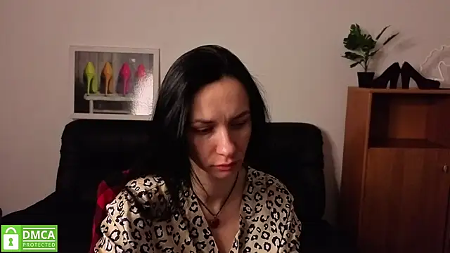 annakillianox online show from May 20, 2026, 5:26 am