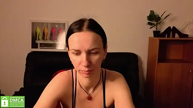 annakillianox online show from May 15, 2026, 5:27 am
