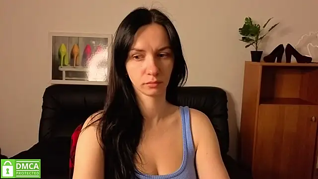 annakillianox online show from May 25, 2026, 5:29 am