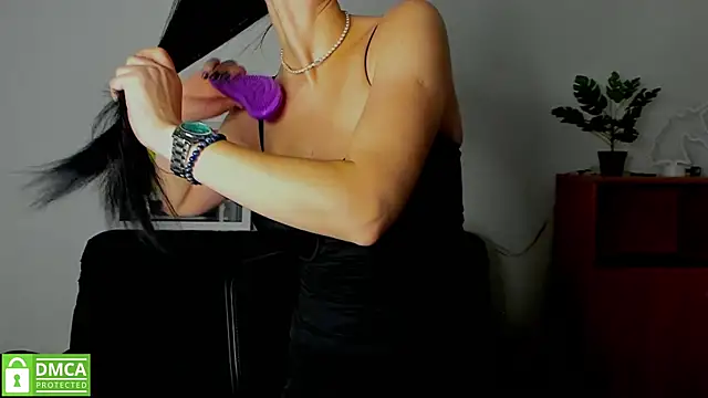 annakillianox online show from November 14, 2025, 6:28 am