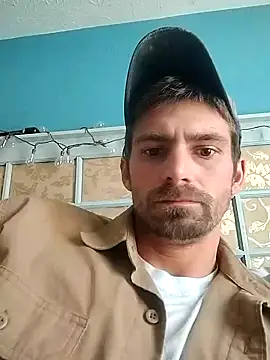 Snapshot of savhorseridecwby chatting on March 6, 2025, 6:37 pm savhorseridecwby online show from March 6, 2025, 6:37 pm