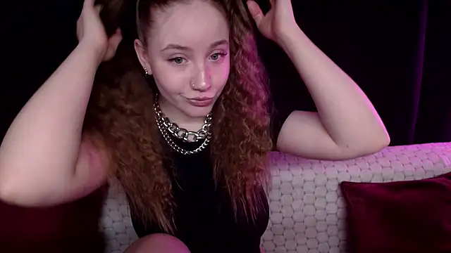 SindiWatsoon online show from March 18, 2025, 1:44 pm