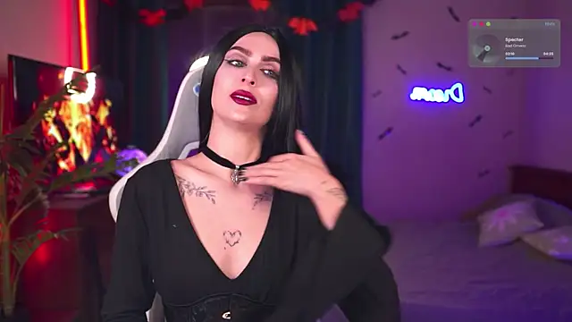 Kamila icee online show from October 30, 2025, 8:17 pm