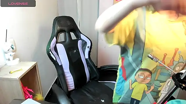 setzuna  online show from November 27, 2025, 2:45 am