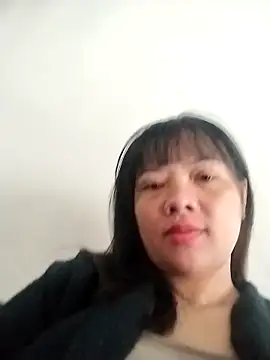 Snapshot of Lady-big91 chatting on December 15, 2025, 5:24 am Lady-big91 online show from December 15, 2025, 5:24 am