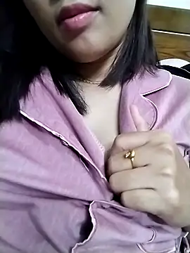 Snapshot of Lady-big91 chatting on November 6, 2025, 10:19 am Lady-big91 online show from November 6, 2025, 10:19 am