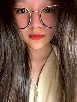 Krixxi22 online show from January 19, 2026, 4:11 pm