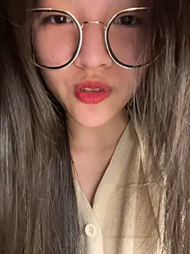 Krixxi22 online show from February 5, 2026, 7:10 pm