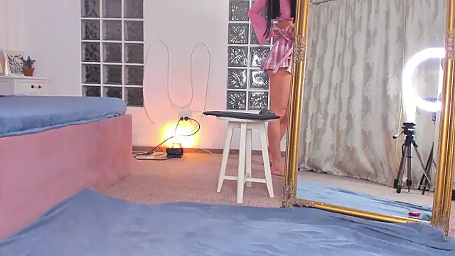 JassyeJoy online show from March 25, 2026, 5:40 am