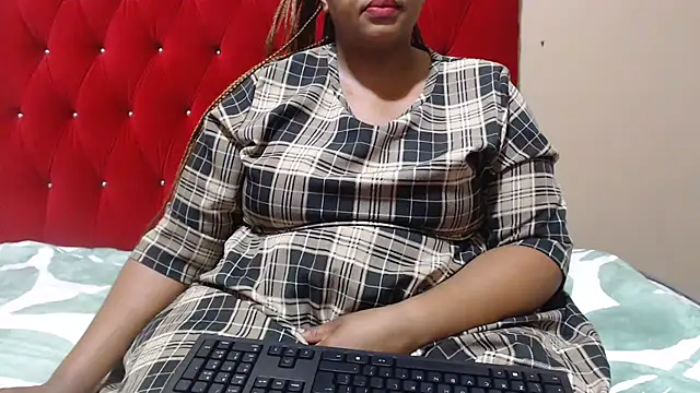 Snapshot of MIGHTYASSS chatting on November 10, 2025, 6:29 am MIGHTYASSS online show from November 10, 2025, 6:29 am