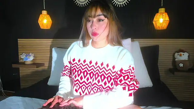 Snapshot of AnnaVictoria__ chatting on December 20, 2025, 3:20 am AnnaVictoria online show from December 20, 2025, 3:20 am