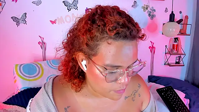 monicabbw  online show from September 30, 2025, 12:27 am