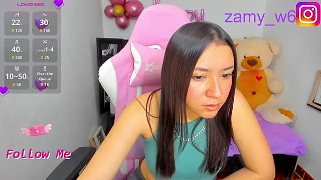 Snapshot of karla_cute01 chatting on November 5, 2025, 5:32 am karla cute01 online show from November 5, 2025, 5:32 am