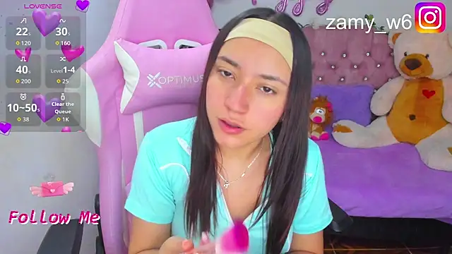 Snapshot of karla_cute01 chatting on January 13, 2026, 5:11 am karla cute01 online show from January 13, 2026, 5:11 am