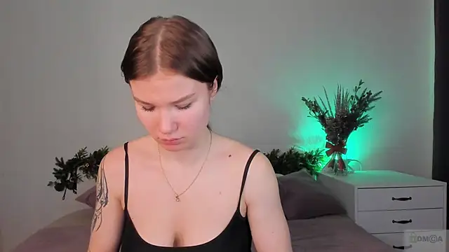 Snapshot of hey_tyanka chatting on January 29, 2025, 10:43 pm hey tyanka online show from January 29, 2025, 10:43 pm