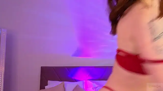 Snapshot of hey_tyanka chatting on March 12, 2025, 7:04 pm hey tyanka online show from March 12, 2025, 7:04 pm