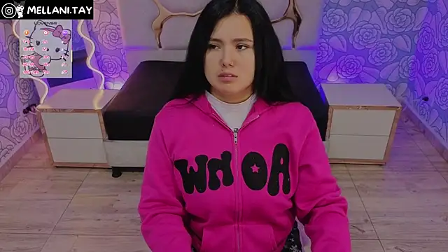 Snapshot of Mellani_tay chatting on November 16, 2025, 3:33 am Mellani tay online show from November 16, 2025, 3:33 am